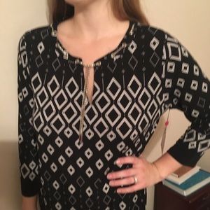 Dynamic Black & White Blouse
